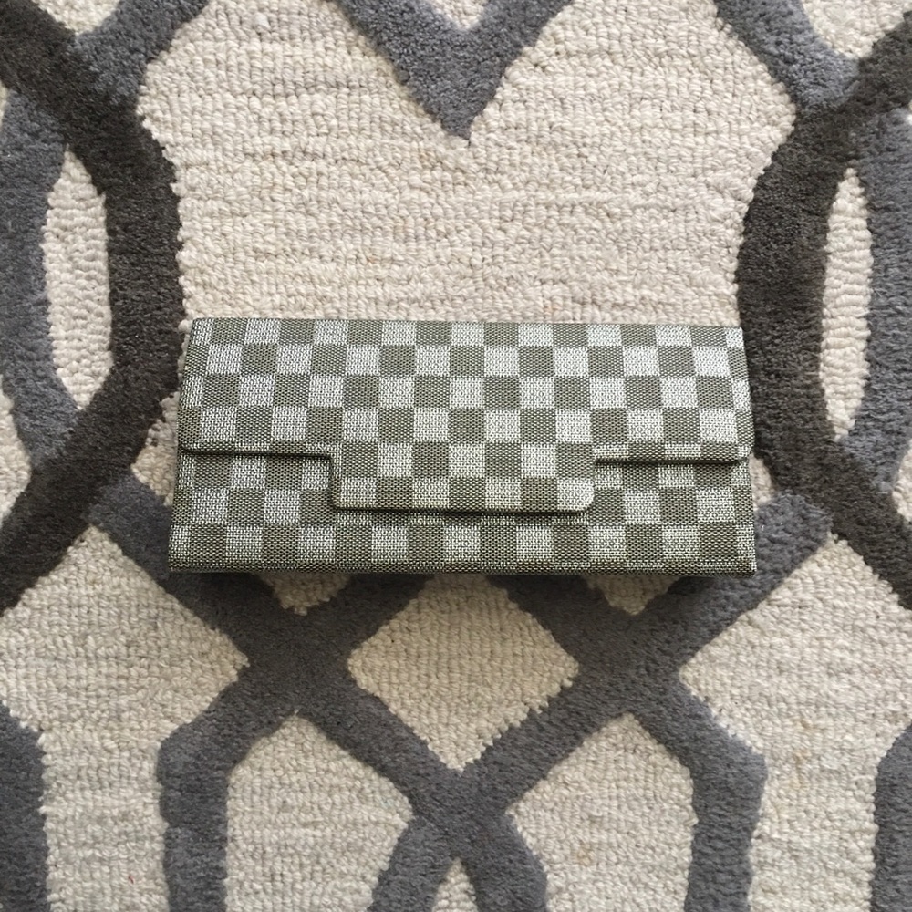 🥳Checked Party 🥳Clutch